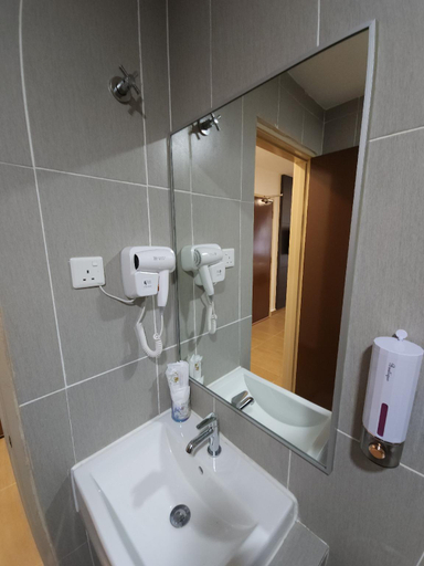 Bathroom 4