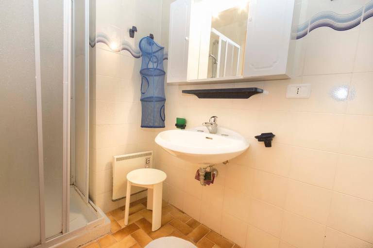 Bedroom 3, Capo d'Arco - Goelba, Livorno