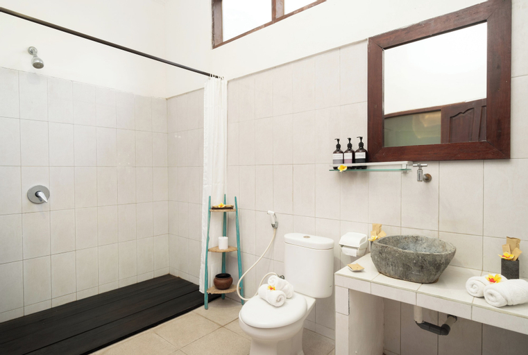 Bathroom 5