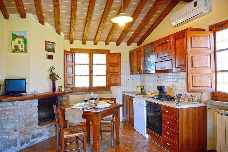 Others 2, Agriturismo Lodolazzo, Arezzo