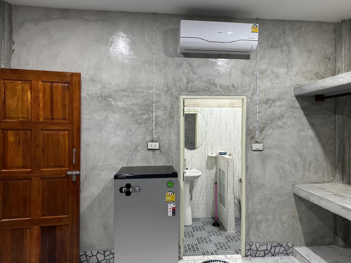 Bathroom 3, P'Un House, Ko Phangan