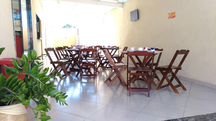 Others 4, Poupahotel Bairro, Taubaté