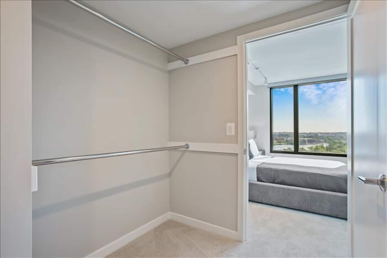 Others 5, National at Rosslyn Towers, Arlington