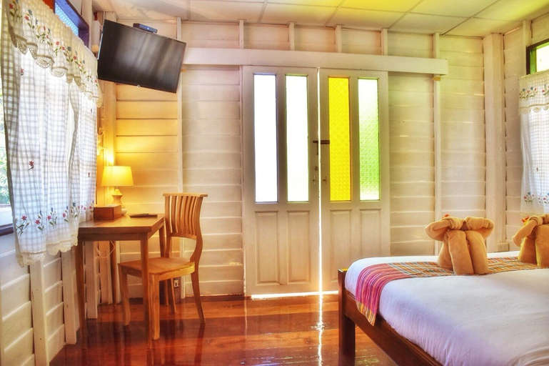 Bedroom 14