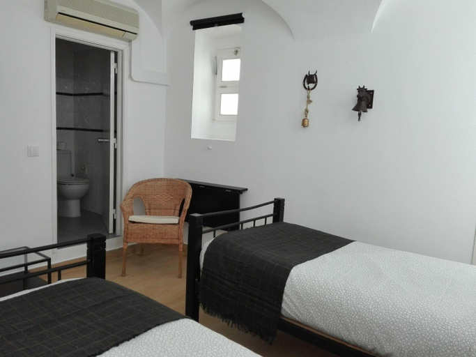 Others 2, Guesthouse Alentejo, Évora