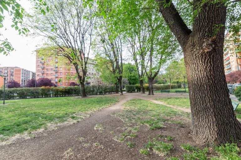 Others 2, GuestHost - Piazza Tripoli Bright Apartments, Milano