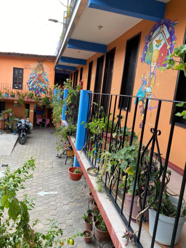 Others 5, El Rincon de Dona Bety, Del Centro