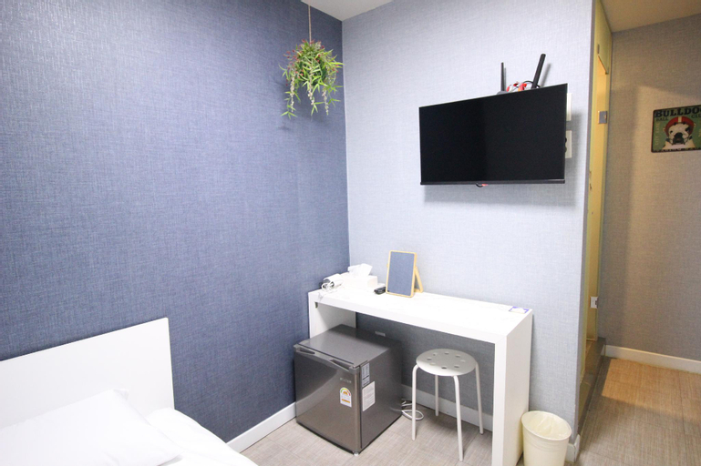Bedroom 10
