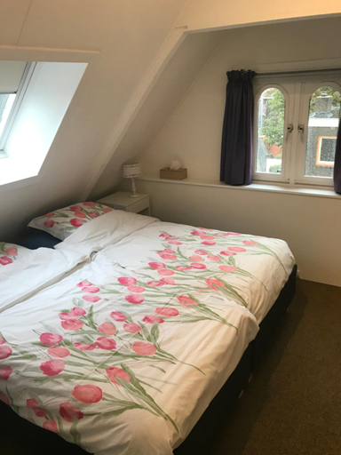Others 4, B&B De Duinhoek, Beverwijk