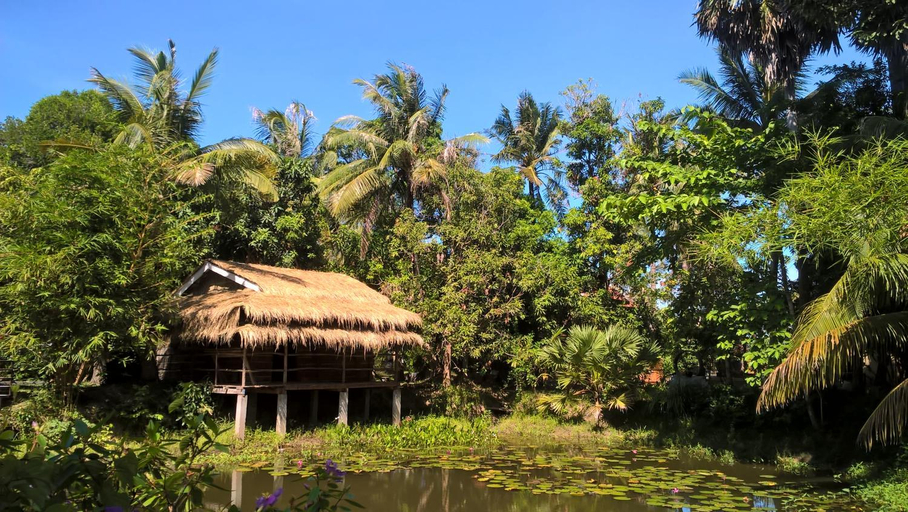 Others 4, Le Logis de Kep, Kaeb
