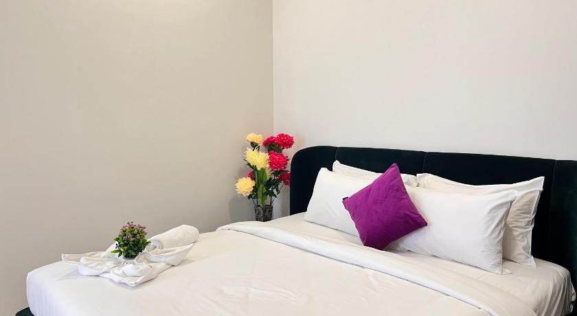 Bedroom 15