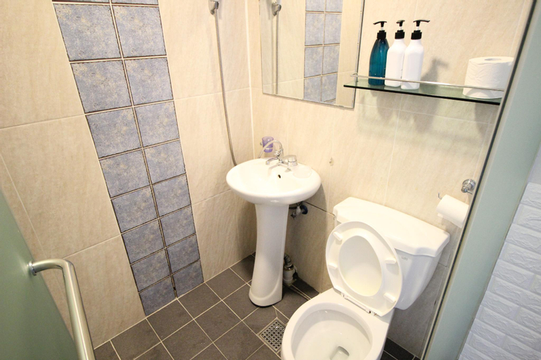 Bathroom 1