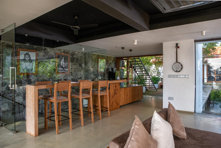 Food & Drinks 4, Arachchi Heritage, N. Palatha Central