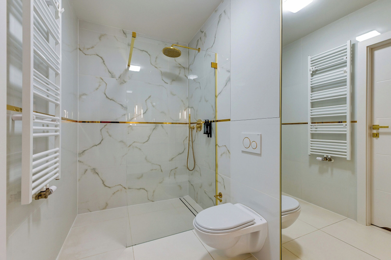 Bathroom 4, Rezydencja Wintera & Parking by Downtown Apartments, Gdańsk City