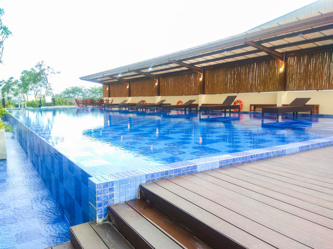 Sport & Beauty, Good Deal Studio Apartment Azalea Suites By Travelio, Cikarang