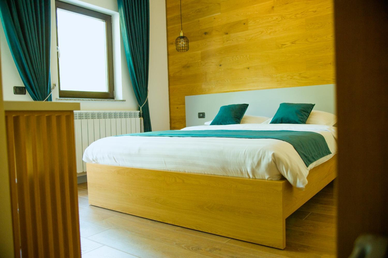 Bedroom 3, Linistea Codrului, Borsa