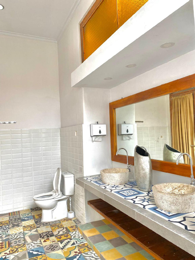 Bathroom 6