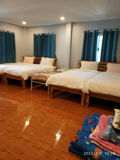 Bedroom 2, Ruenvara Guest House, Muang Nan