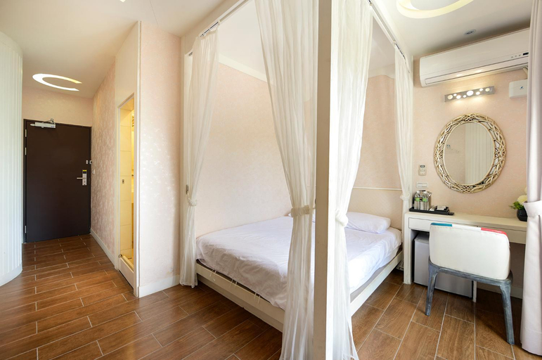 4, Kenting Central, Pingtung