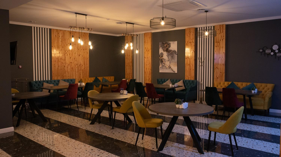 Food & Drinks, KRich Hotel Aktobe, Aqtobe