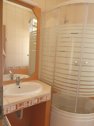 Others 3, Maja apartmanhaz, Fonyód