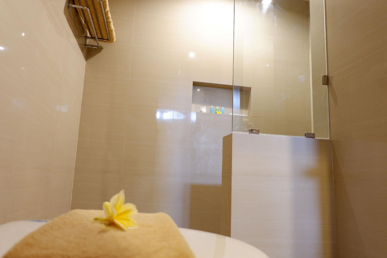 Bathroom 21