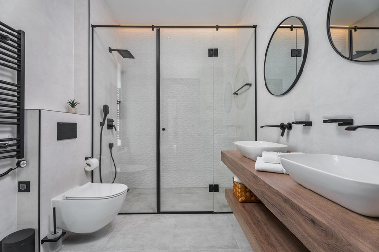 Bathroom 4, Seafront Villa Kiara with 5 en-suite bedrooms in Omis, Omiš