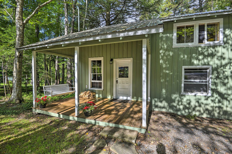 Exterior & Views 1, Adirondacks Cabin w/ Fire Pit on Otter Lake!, Oneida