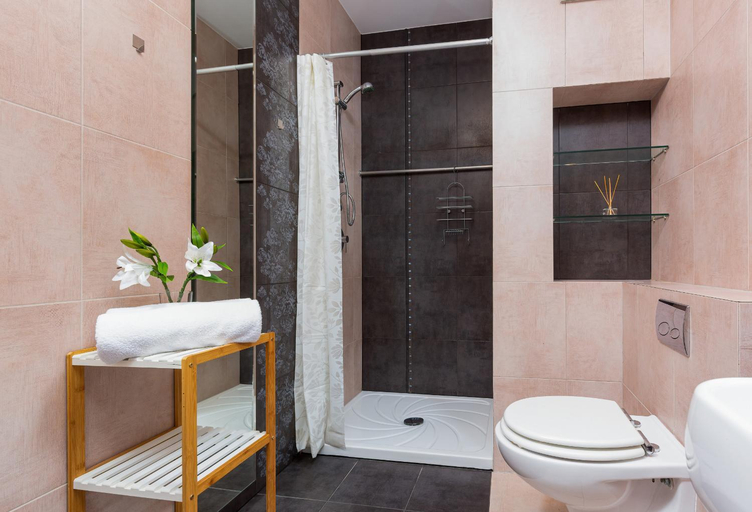 Bathroom 2, Apartments Mokotow Obrzezna by Noclegi Renters, Warsaw