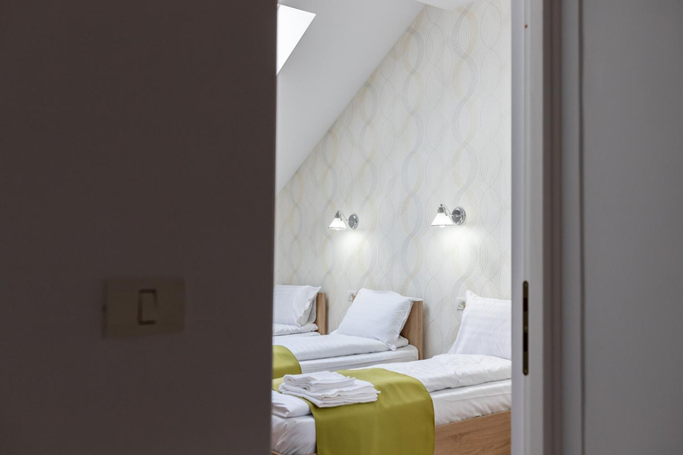 Others 5, MARCONI GUESTHOUSE, Hunedoara