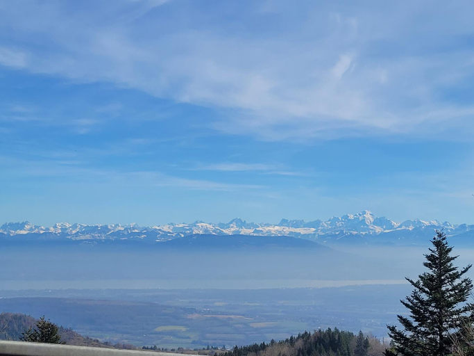Exterior & Views 5, Appartement T3 60m2 calme, Jura