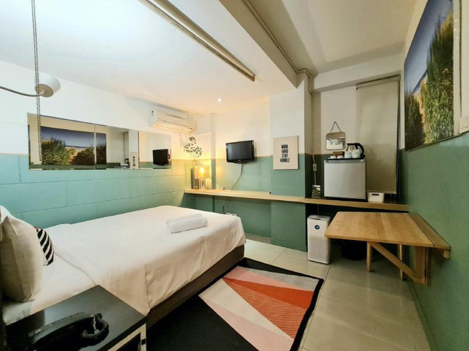 Bedroom 12