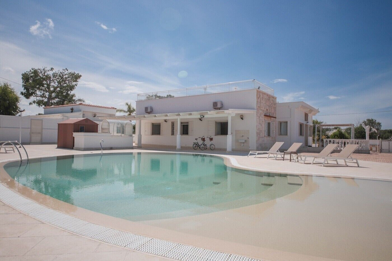 Exterior & Views 2, Villa Azzurra Seaview In Monopoli Puglia, Bari