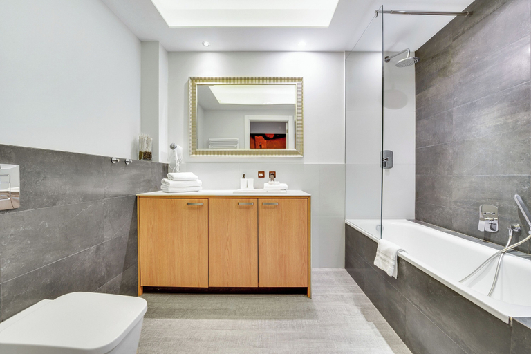 Bathroom 4, Waterlane Riverside - SPA, Pool, Gym & Parking by Downtown Apartments, Gdańsk City