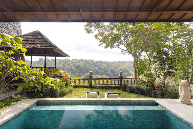 Swimming Pool 6
