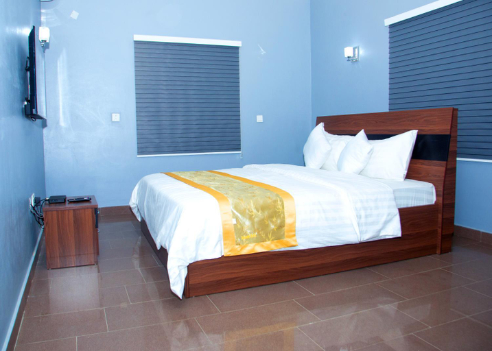 Others 4, APARTMENT 437 BY BELMONT, AbujaMun