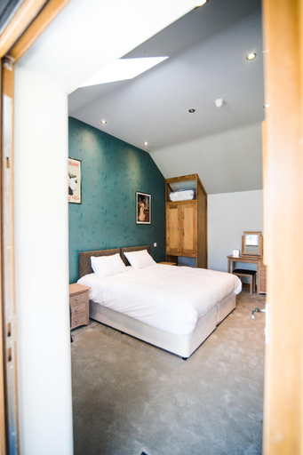Bedroom 9