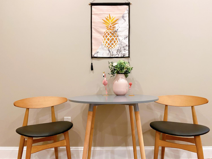 Dining Room 16