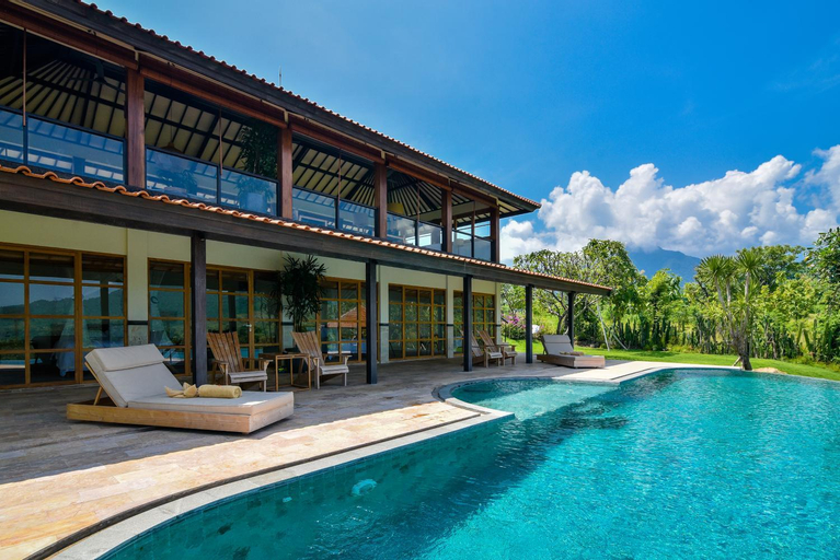 Swimming Pool 5