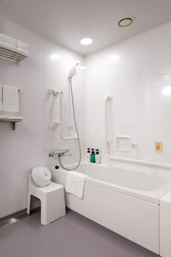 Bathroom 8