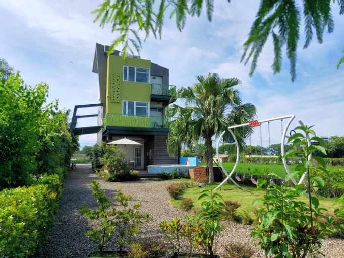 Fish Nest Villa 宜蘭親子包棟民宿 戲水池 歡唱 代訂晚餐, Yilan