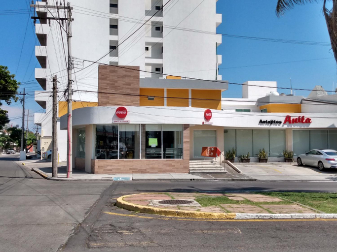 Food & Drinks 3, EXECUTIROOMS VERACRUZ, Veracruz