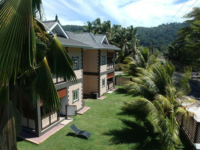 Others 3, Seaside Self Catering
