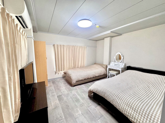 Bedroom 2, Kobayashi Building, Itabashi