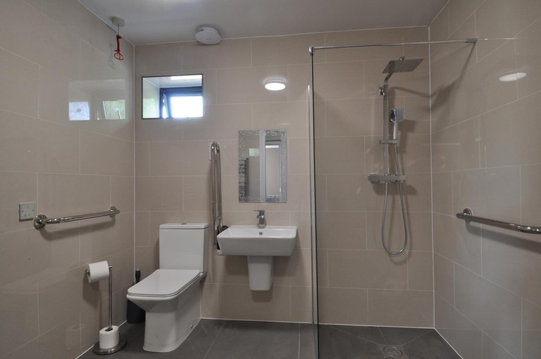 Bathroom 3, The King Hotel Tenterden, Kent