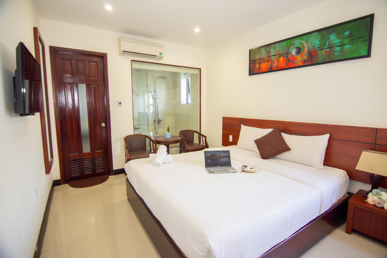 Bedroom 9