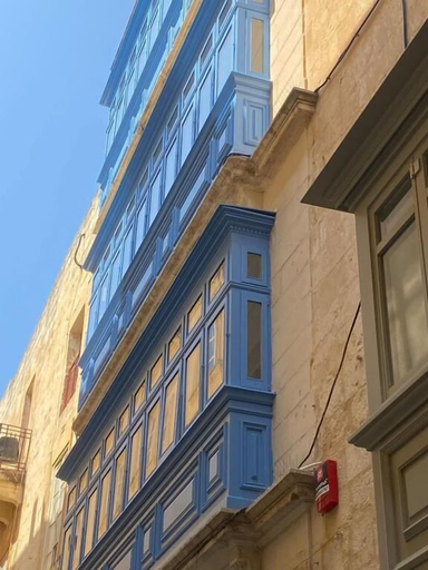 Exterior & Views 2, King Charles Boutique