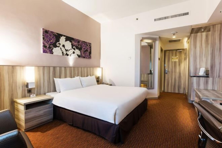 Bedroom 9