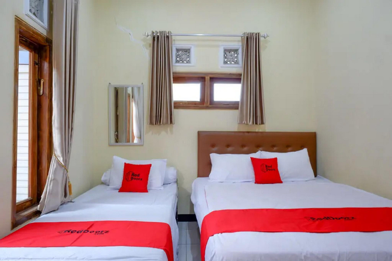 Bedroom 12