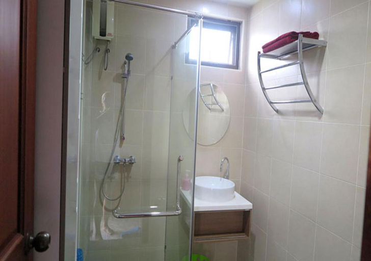 Bathroom 2, Bali Residence, Klaeng